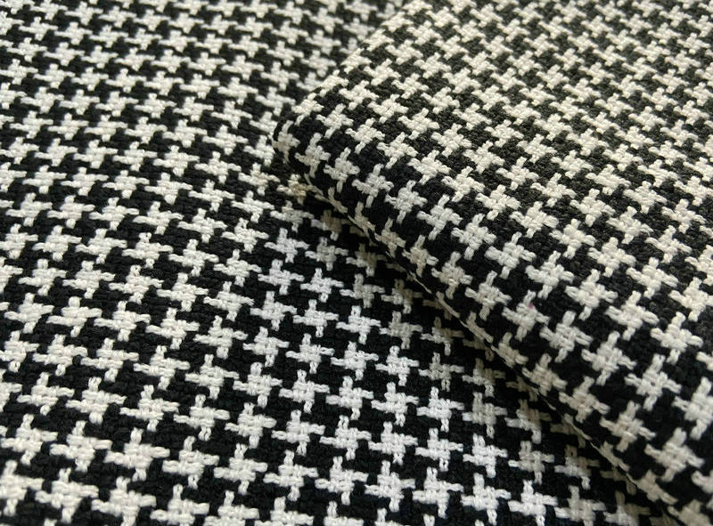 T73